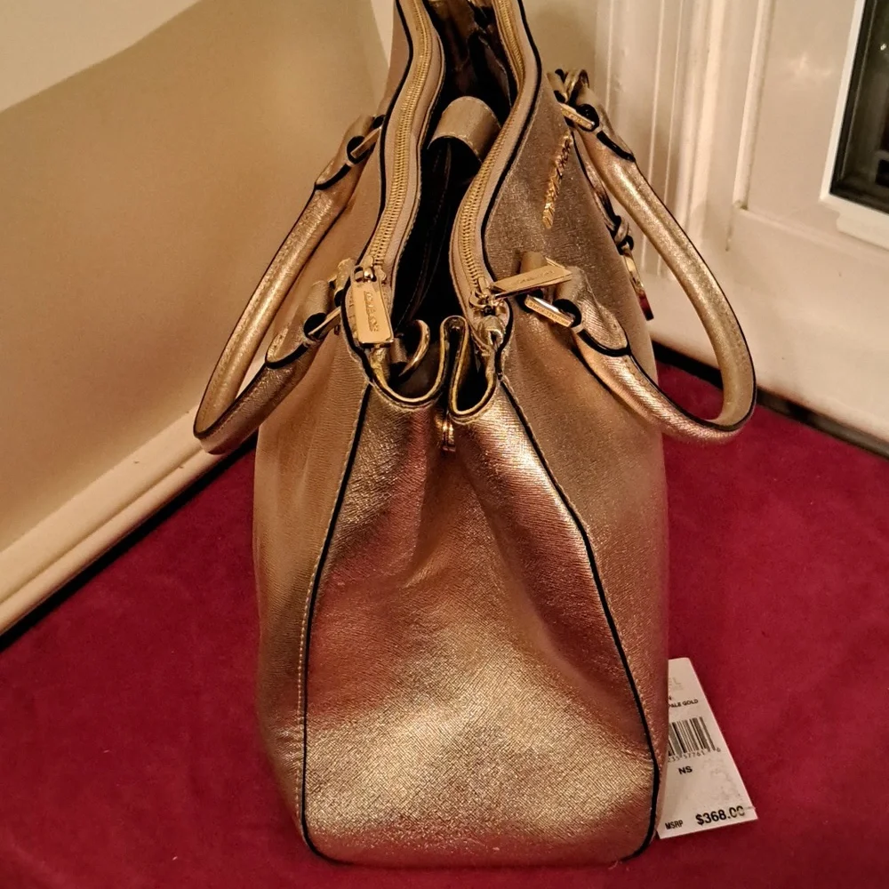 SOLD NEW Michael Kors Sutton Pale Gold Leather Satchel/CBwithTags - Picture 7 of 14